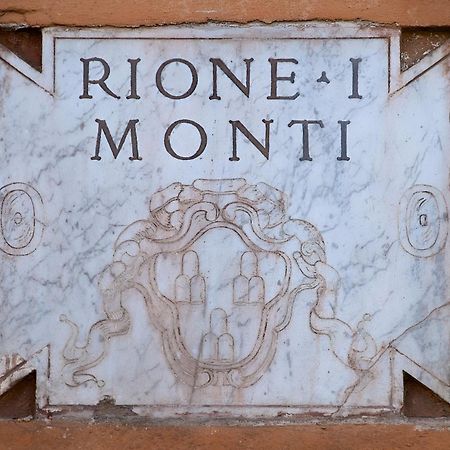 Vacanze Romane Colosseo Apartment Dış mekan fotoğraf